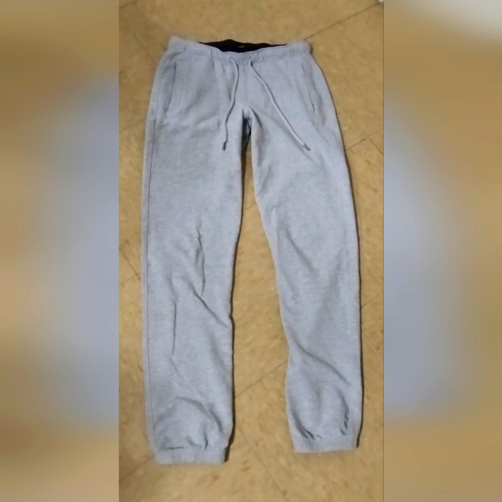 Pants - Picture 2 of 3